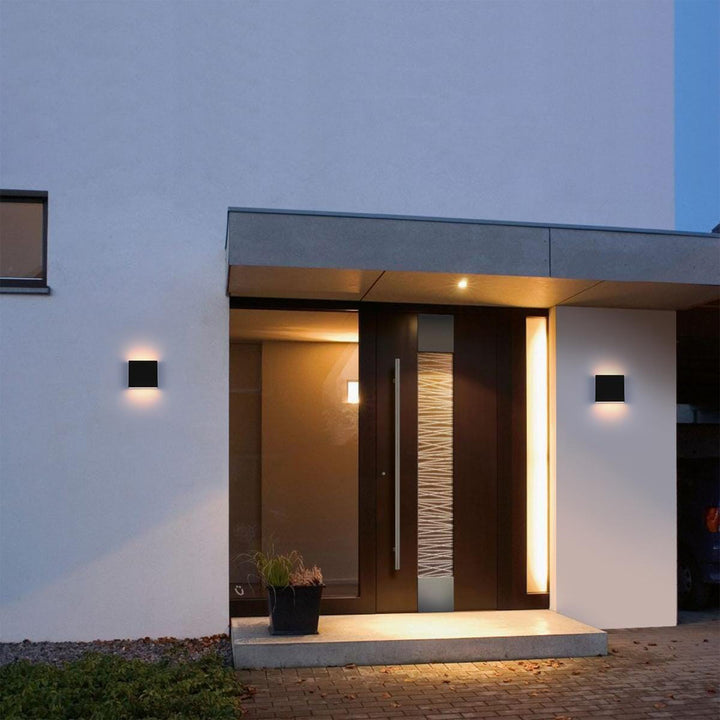 5.5 Inch Outdoor Wall Sconce In Black - View 2 - Joshua Marshal
